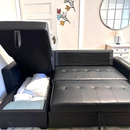 E1 Centrally Located In Carytown Fully Fenced Richmond Bagian luar foto