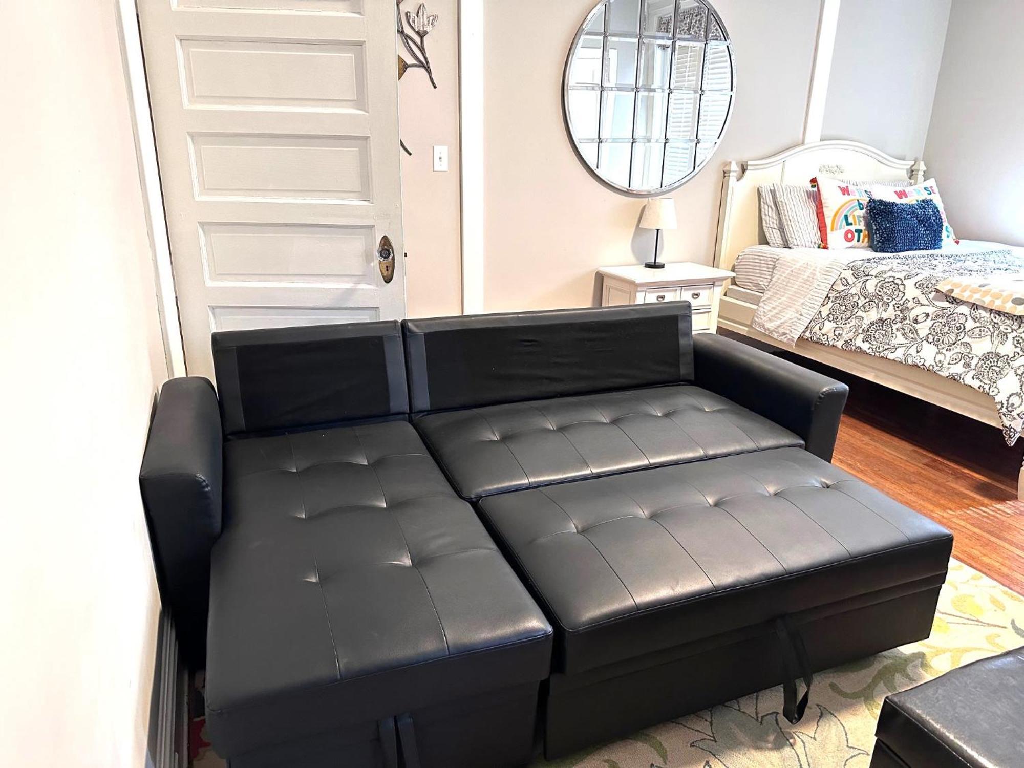 E1 Centrally Located In Carytown Fully Fenced Richmond Bagian luar foto